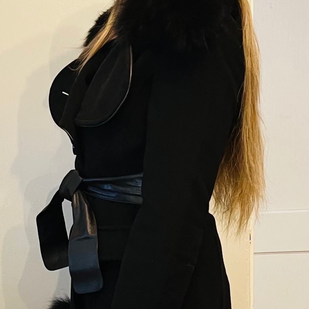 Women’s RUDSAK coat - Picture 5 of 5